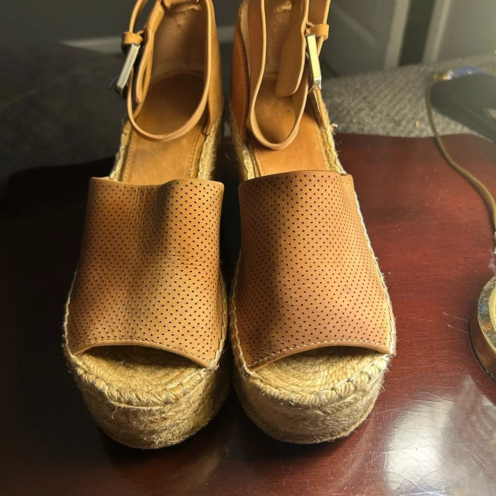 NWOT Marc Fisher LTD Tan Espadrille Wedges, Size 6